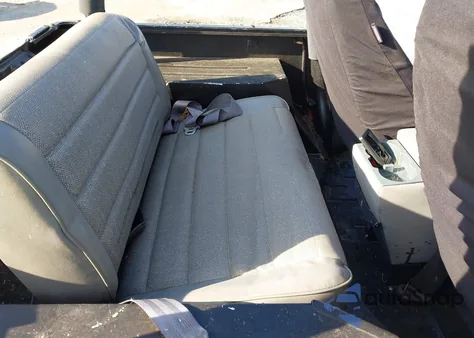 1995 Jeep Wrangler / Yj S/Rio Grande from USA, damaged, VIN 1J4FY19P4SP216592